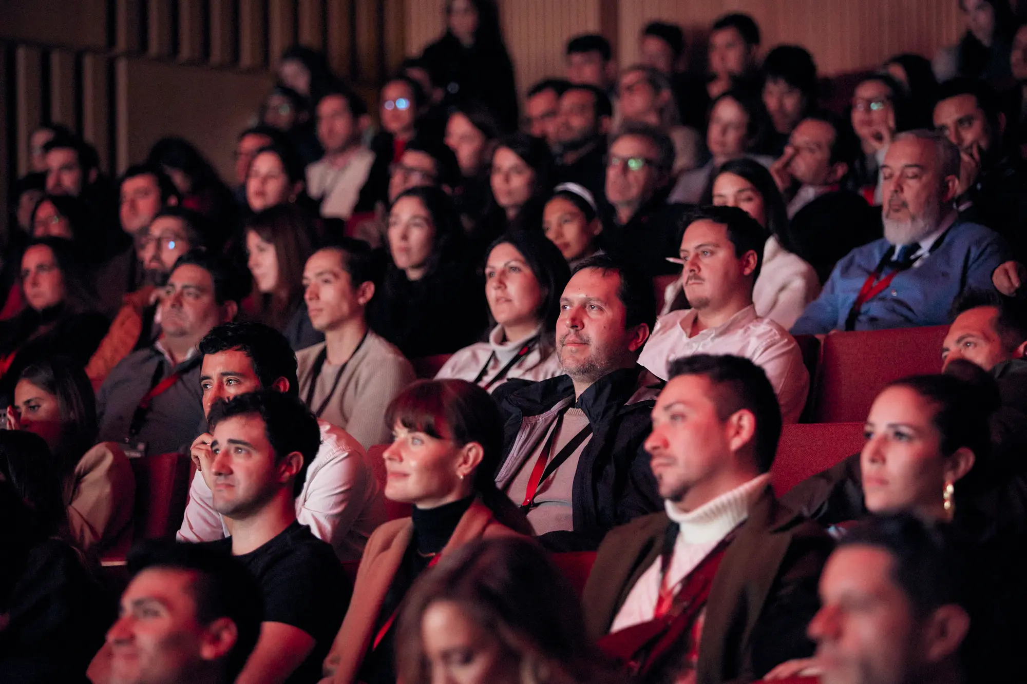 Público en experiencia EKINOXIO
